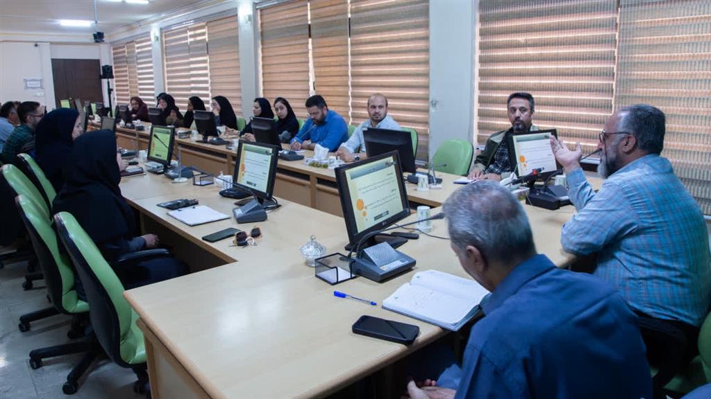 (آشنایی با قوانین و مقررات عمومی)
